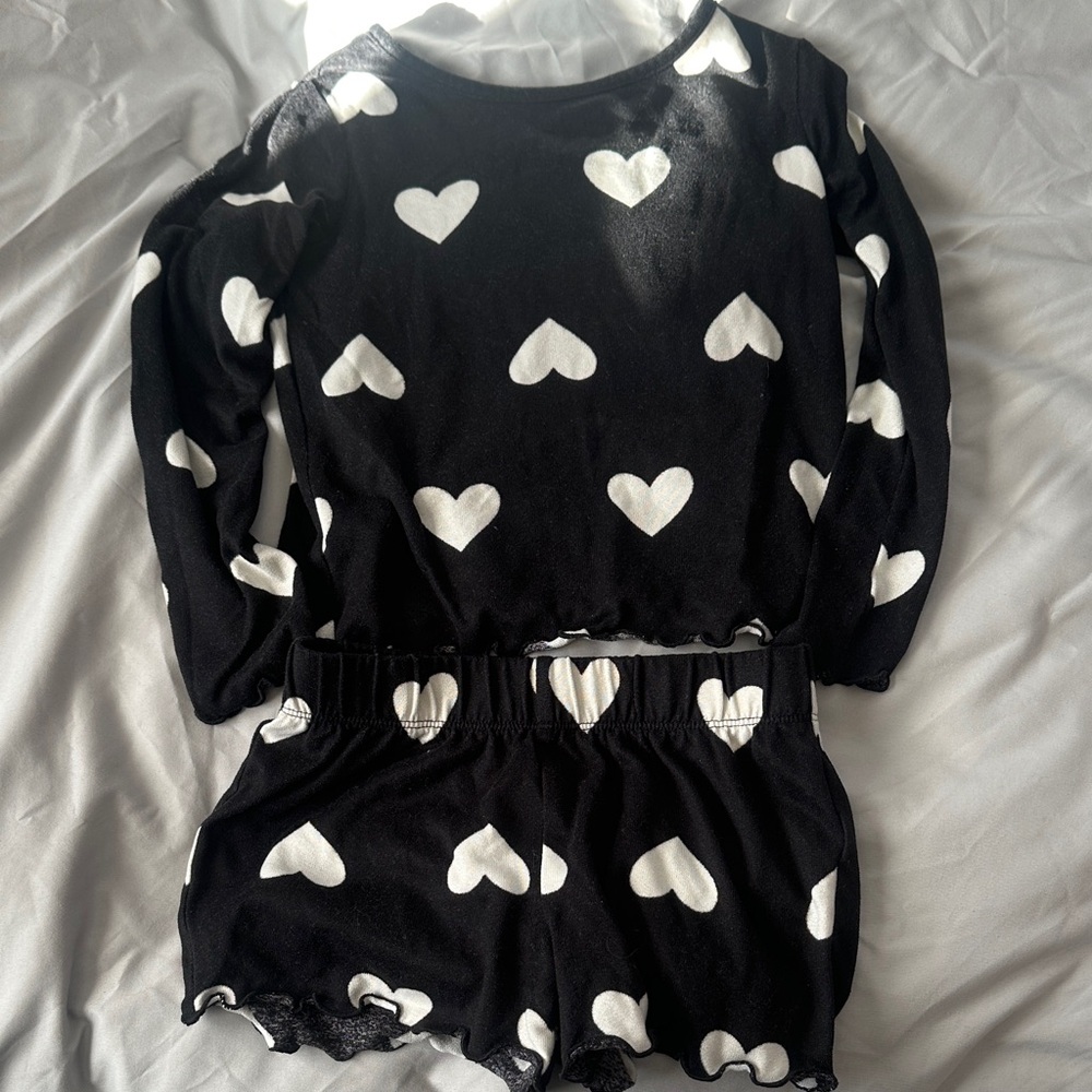 Cat & Jack Black and White Heart pajamas